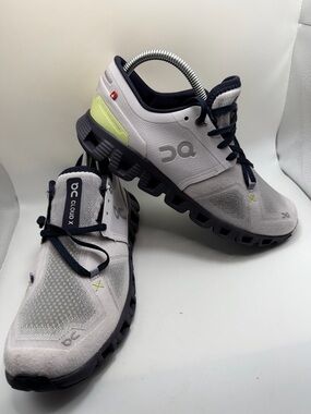 On Running Cloud X Athletic Shoes - Light Gray with Black & Yellow